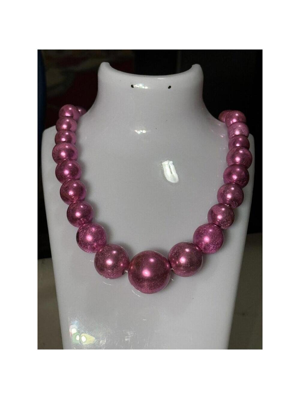 NECKLACE Large Bright pinkSimulated Pearl Strand (7cm To 1.25cm)Bib Necklace 20”